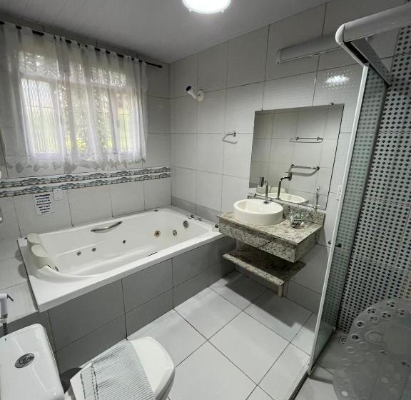 스위트 킹사이즈 침대, Pousada Chez Nous