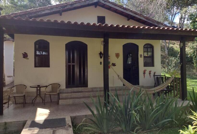 샬레, Pousada Chez Nous