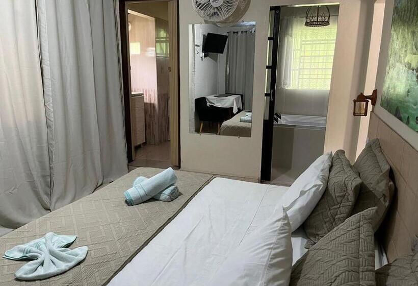 샬레, Pousada Chez Nous