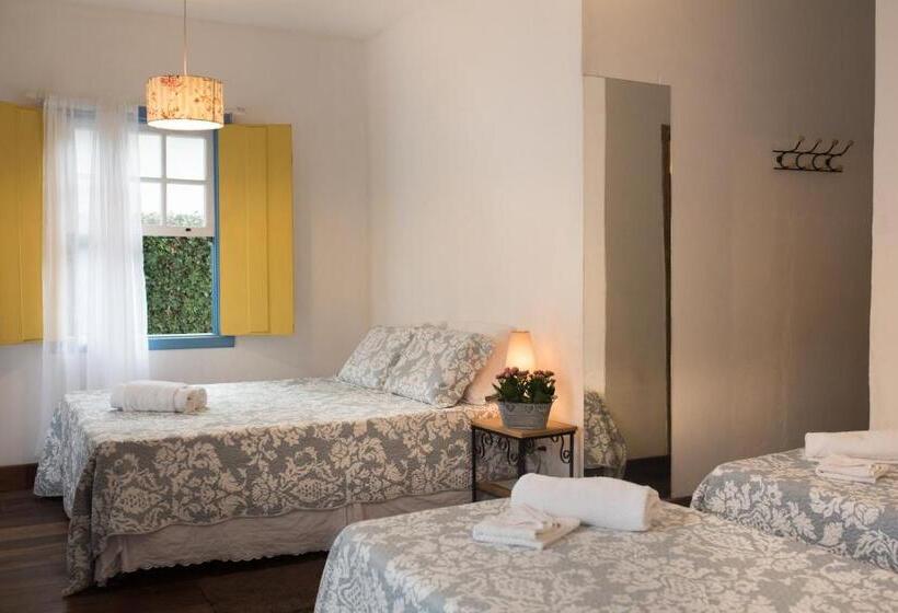 اتاق استاندارد چهار تخته, Pousada Da Bia