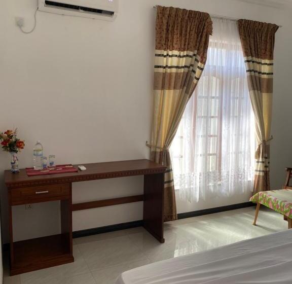 Deluxe Rum, Welcome Family Guest House