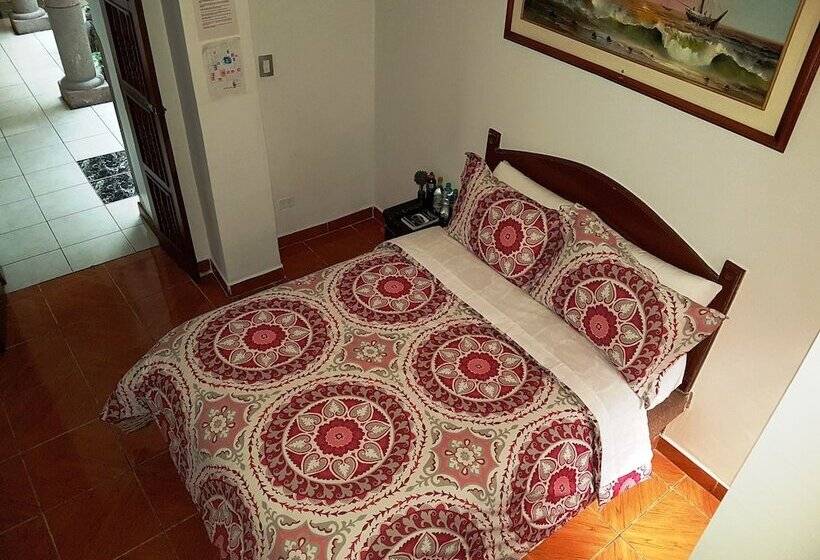 Standard Værelse, David