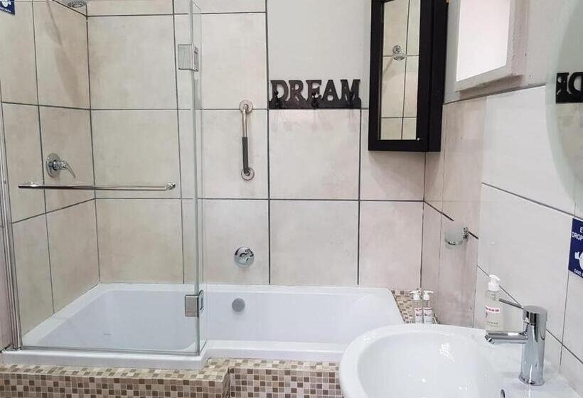 Номер Deluxe, Dormio Manor Guest Lodge