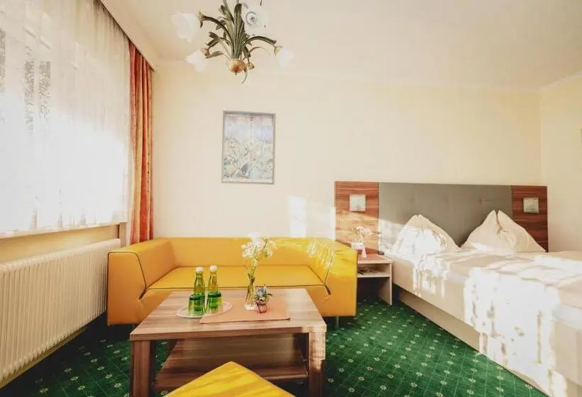 Standard Room with Balcony, Gasthof Berghof