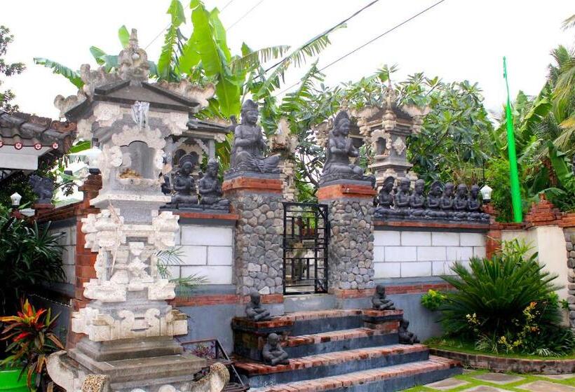 חדר אקונומי, Hobbit S House Homestay