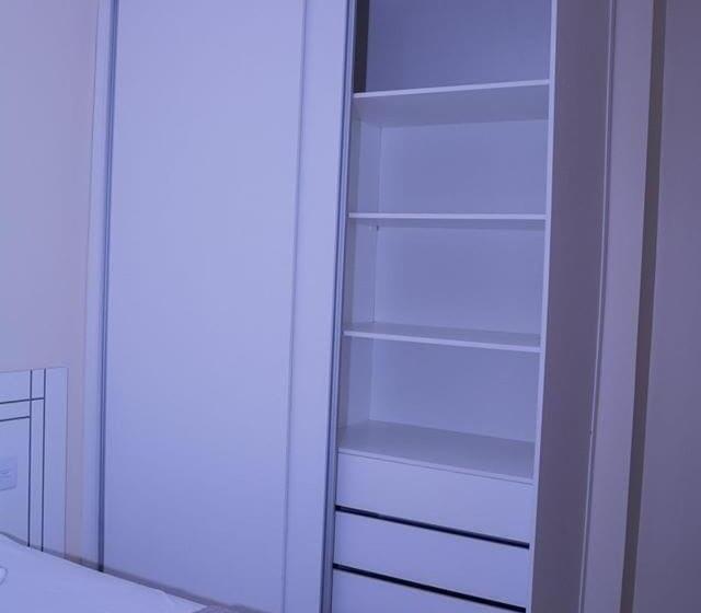 标准间, Rivello Apart