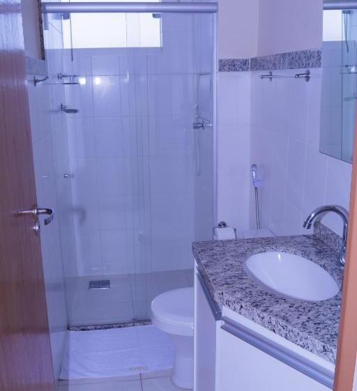 标准单人间, Rivello Apart