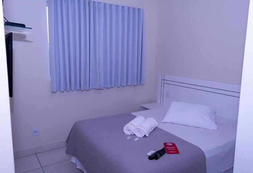 标准单人间, Rivello Apart