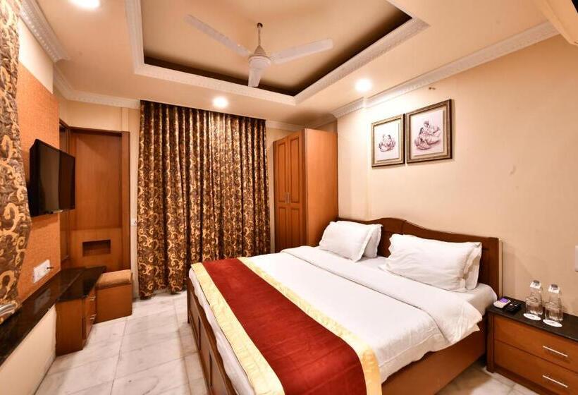 شقة غرفتين, Click White House Residency, Vadodara
