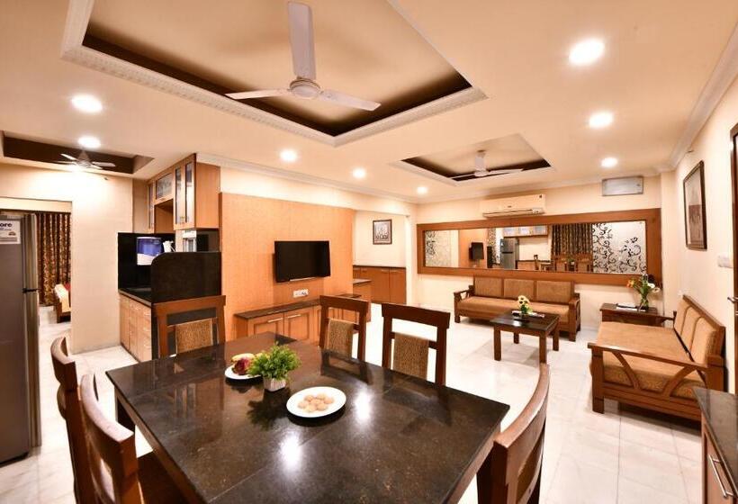 شقة غرفتين, Click White House Residency, Vadodara