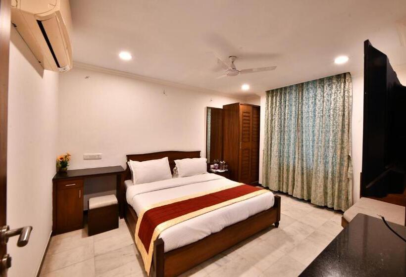 آپارتمان دوبلکس 1 خوابه, Click White House Residency, Vadodara