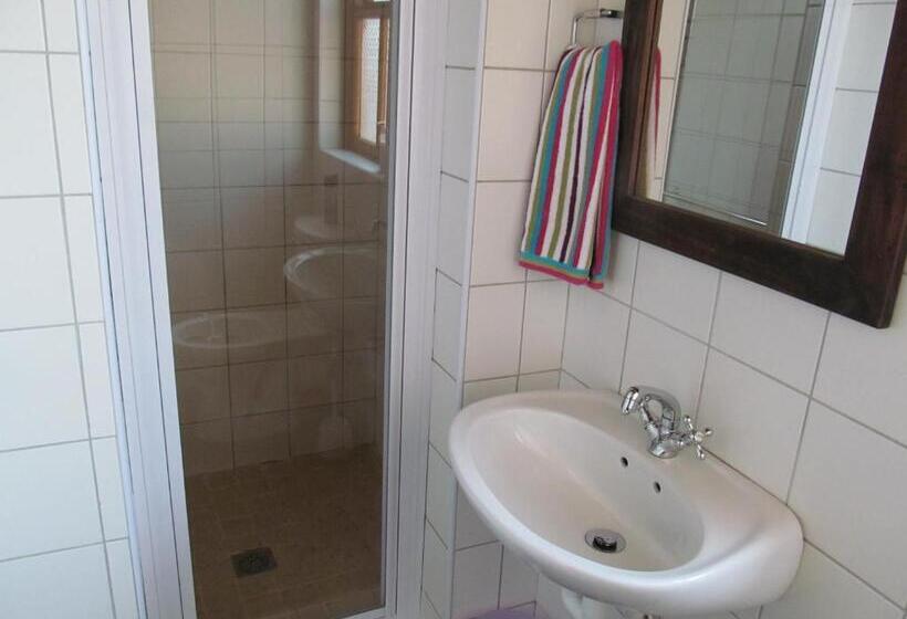 Шале 1 Спальня, Die Ou Huis Accommodation