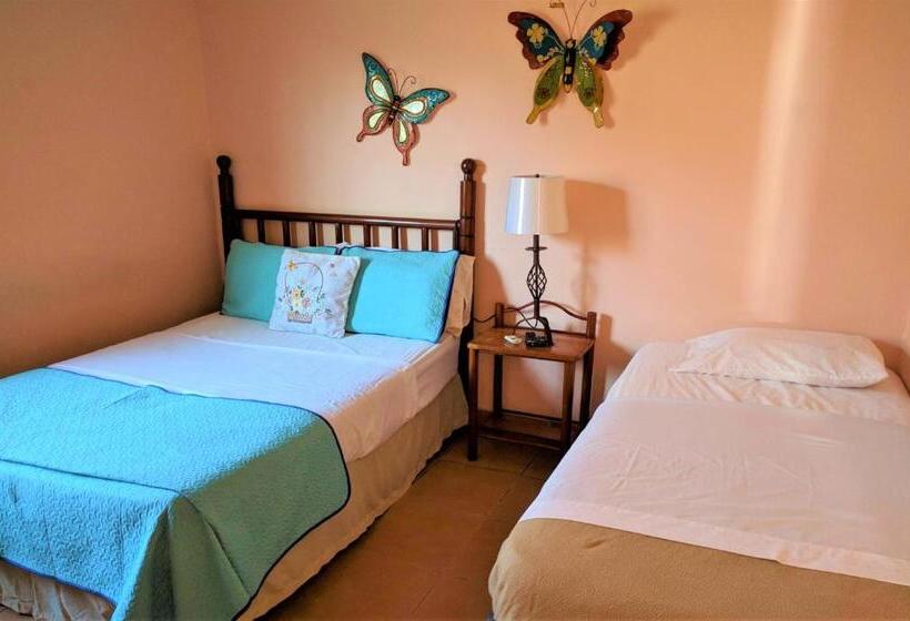 اتاق استاندارد, Hostal Doña Maria
