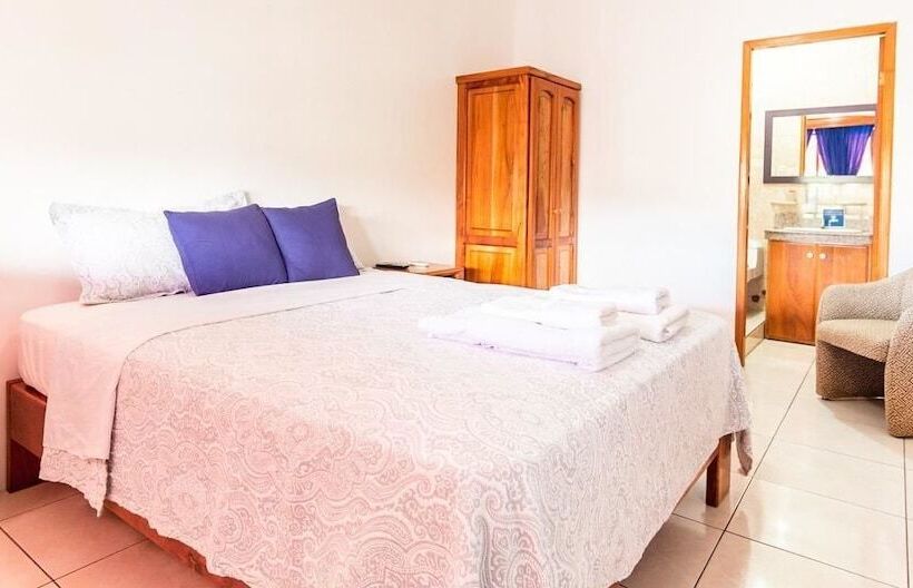 Номер Стандарт, Hostal Tongo Reef
