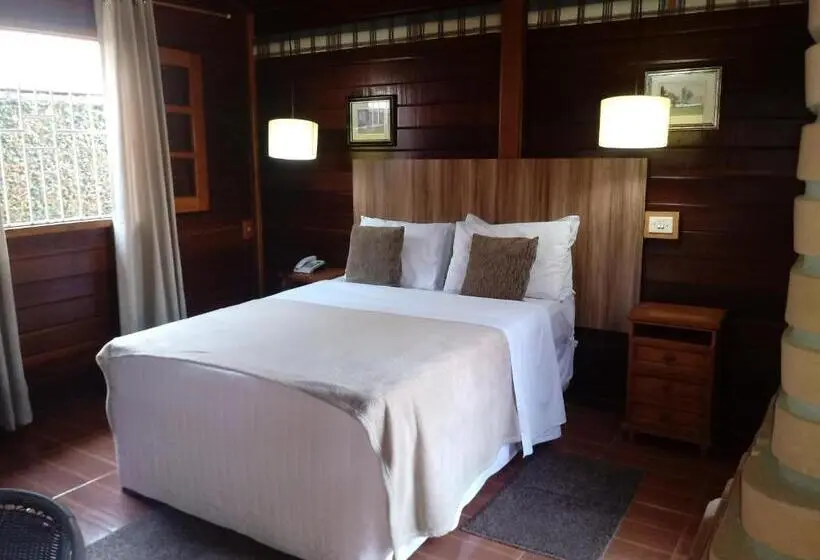 デラックスの4人部屋, Pousada Mon Desir