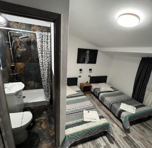 スタンダードルーム, Pensiunea Luisa