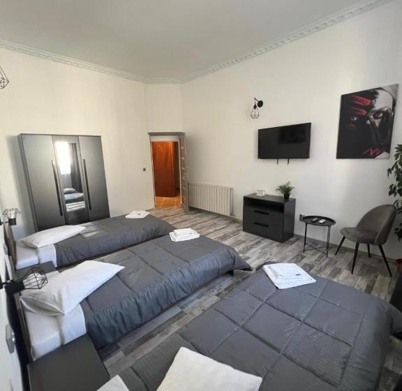 スタンダードトリプルルーム, Pensiunea Luisa