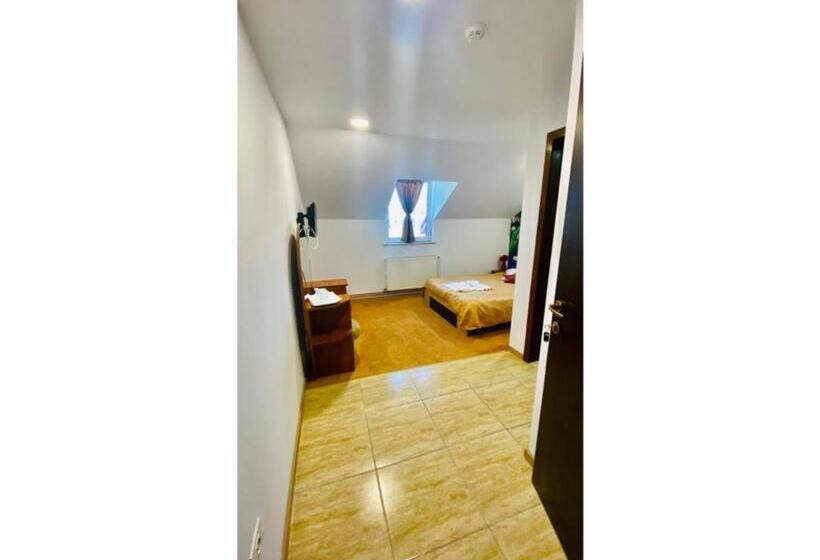 标准间, Pensiunea Riccardo