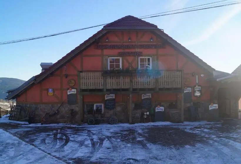 スタンダードトリプルルーム, Restaurant Pension Anton