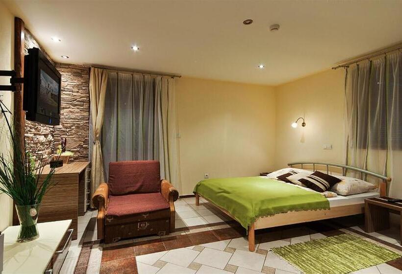 Номер Deluxe, U Dobrého Pastiera