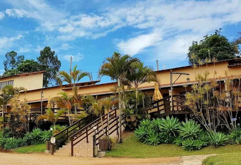 Perhesviitti, Ganso Complexo De Lazer