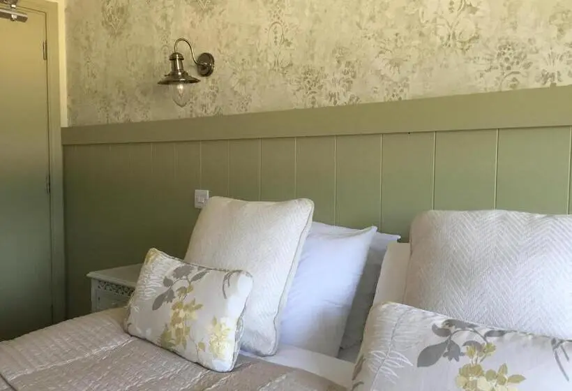 Standard Kolmen Hengen Huone, Riverbank, Country Pub And Guesthouse