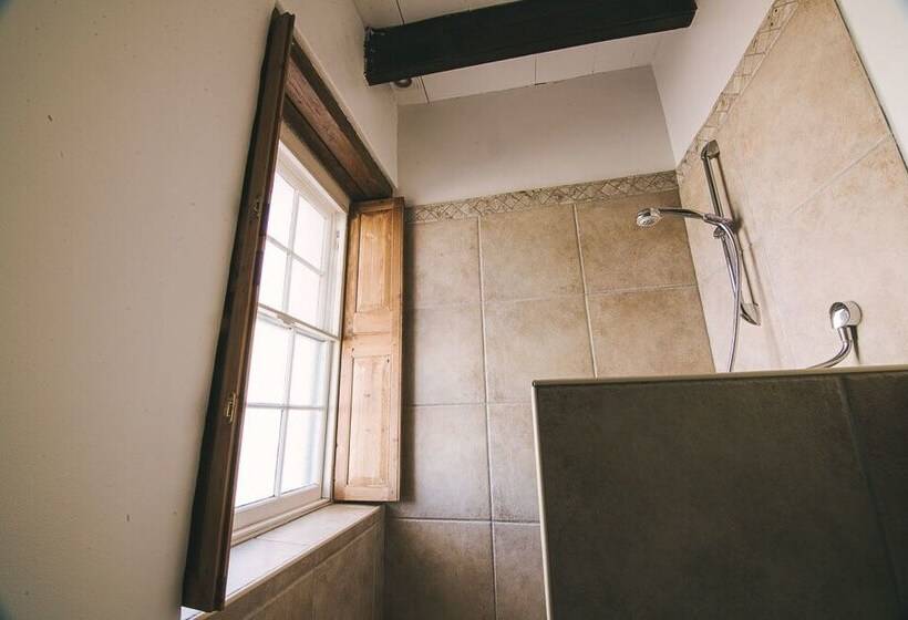 غرفة قياسية, Shiraz Estate Villa & Studios