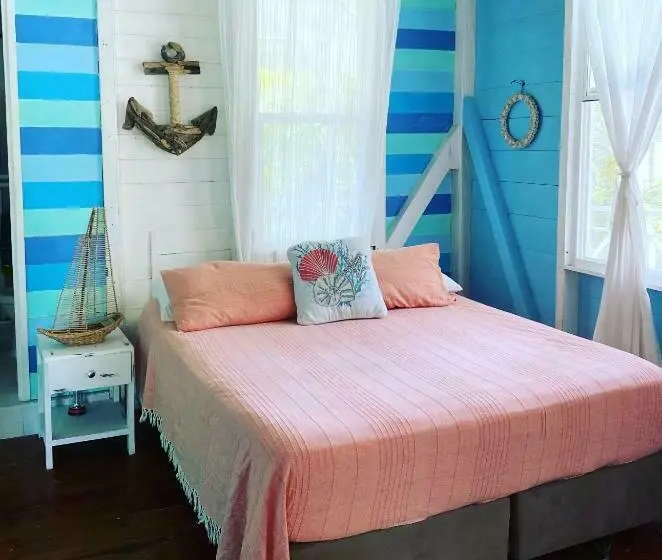 اتاق سوپریور, Islander House On Rocky Cay Beach