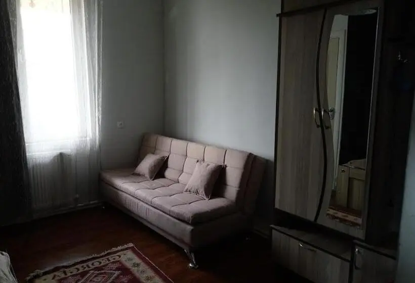 اتاق استاندارد, Abramichi Guest House