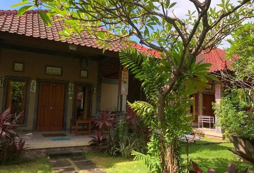 デラックスルーム, Pondok Shindu Guest House