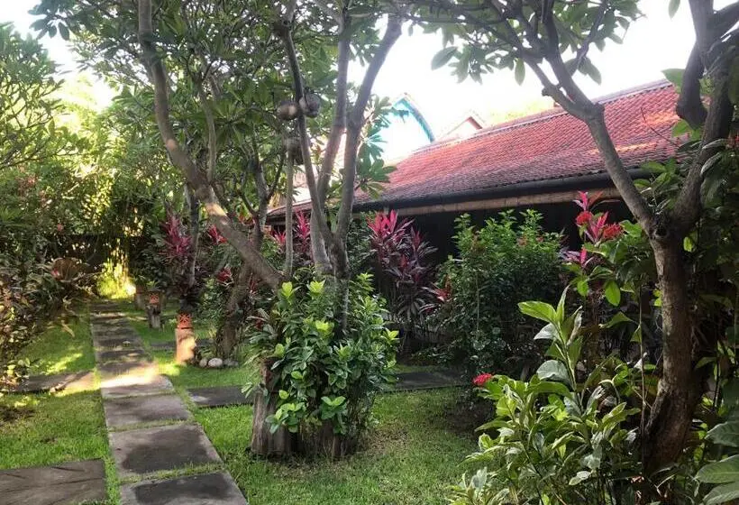 スタンダードルーム, Pondok Shindu Guest House