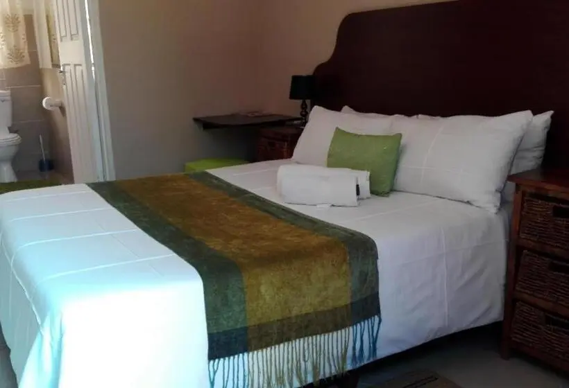 スタンダードルーム, Rainbow Guest House And Tours