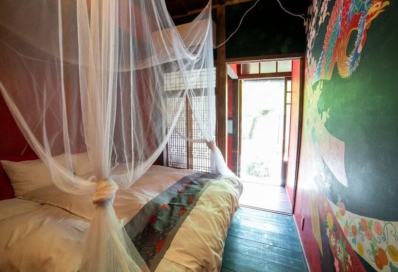 バス共有のスタンダードルーム, Villa Sacra ヴィラサクラ