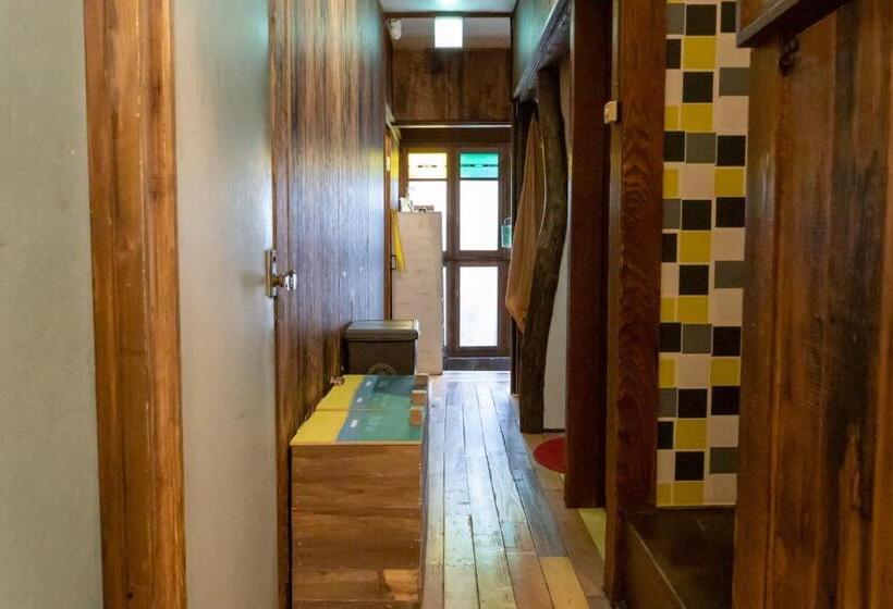 غرفة قياسية حمام مشترك, Villa Sacra ヴィラサクラ