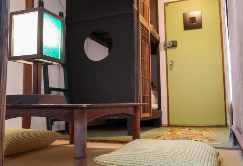 غرفة قياسية سرير بطابقين مزودة بحمام مشترك, Villa Sacra ヴィラサクラ