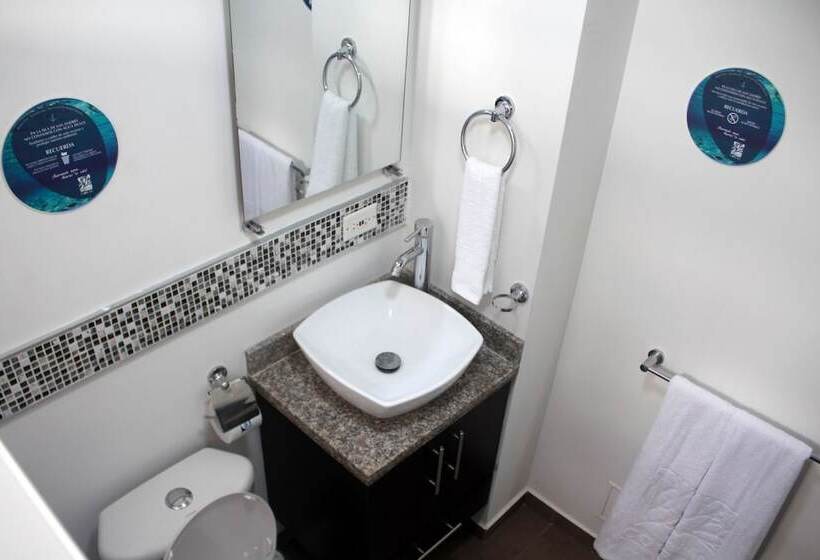 سوئیت 2 خوابه, White Coral Apartasuites