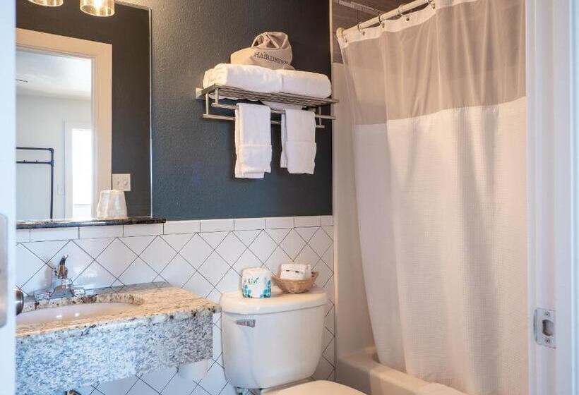 غرفة قياسية سرير كينج, Balanced Rock Inn