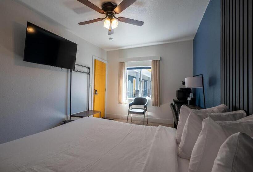 غرفة قياسية, Balanced Rock Inn