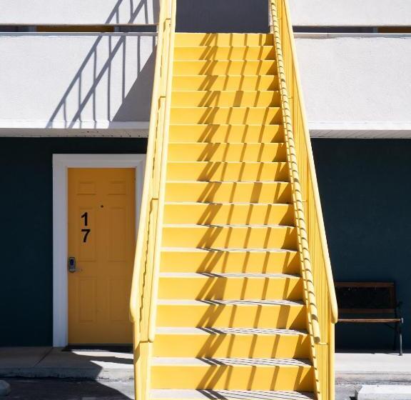 غرفة قياسية, Balanced Rock Inn