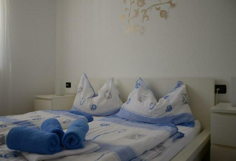 آپارتمان سوپریور 1 خوابه, Apartments Bertok