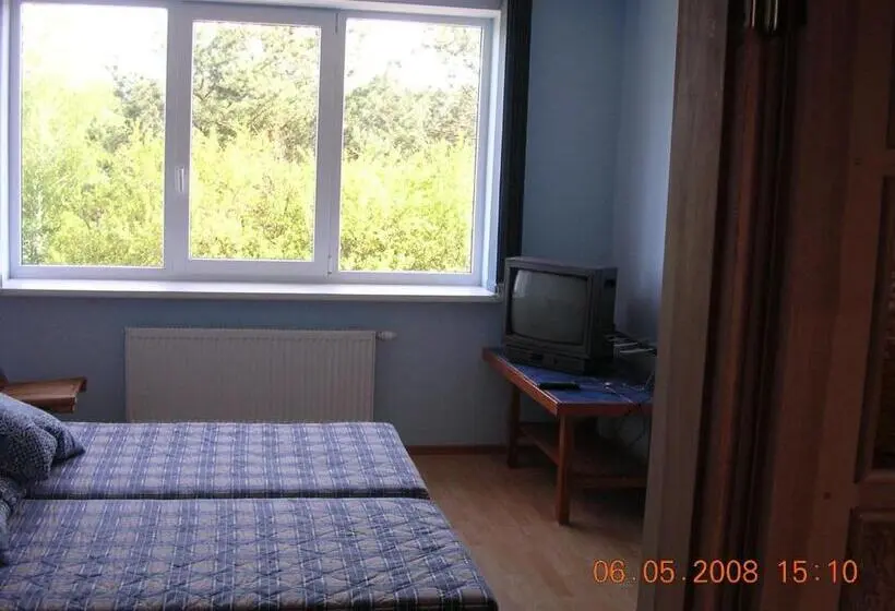اتاق استاندارد, Gulbės Namai