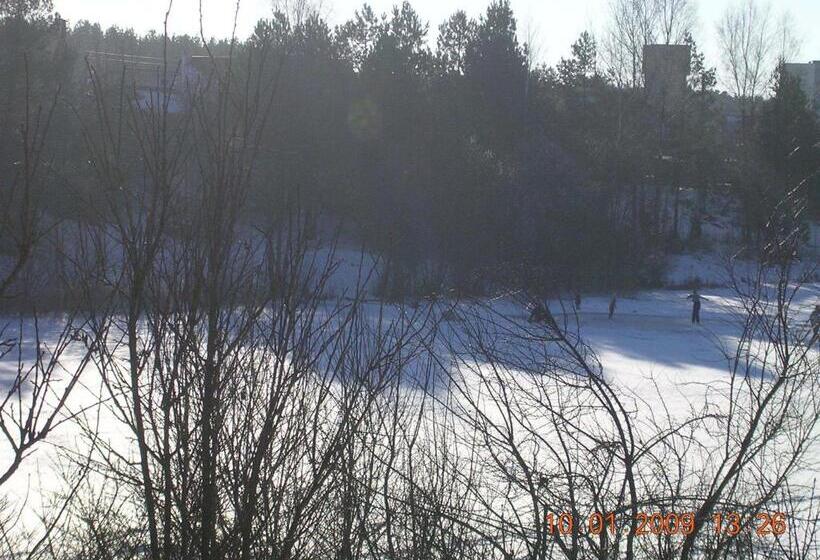 四人标准间, Gulbės Namai