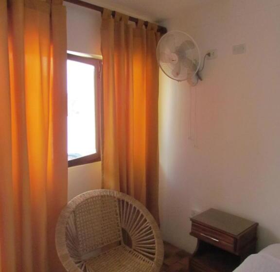 패밀리 스위트, Huanchaco Hostal