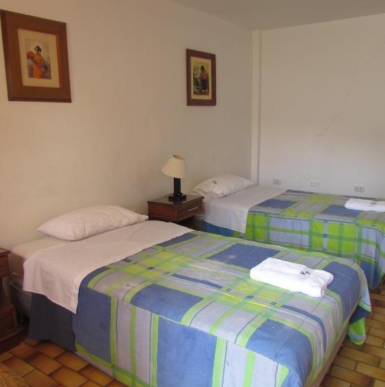 패밀리 스위트, Huanchaco Hostal