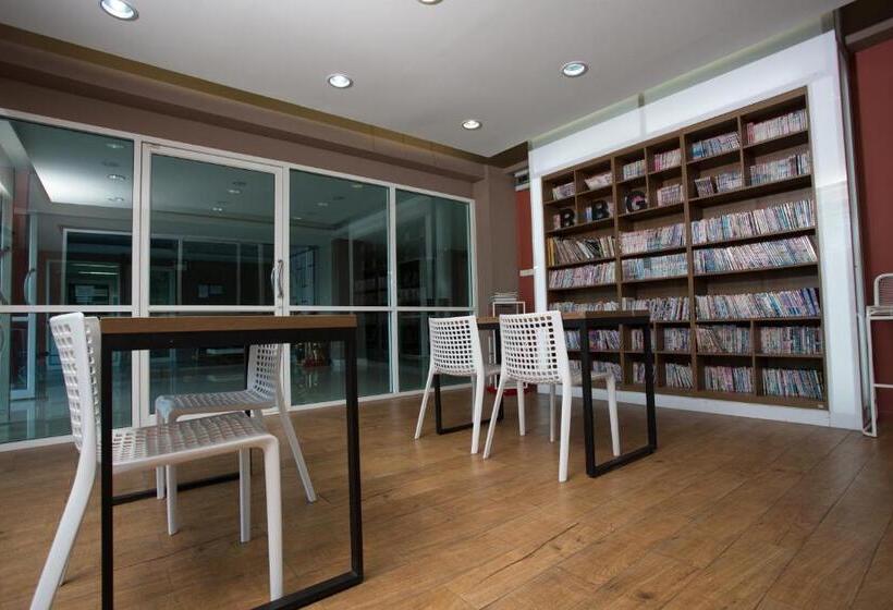 شقة غرفة واحدة, Burapha Bangsaen Garden Apartment