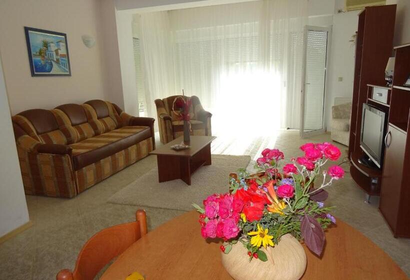 شقة سوبيريور غرفتين, Club Topaz Apartments