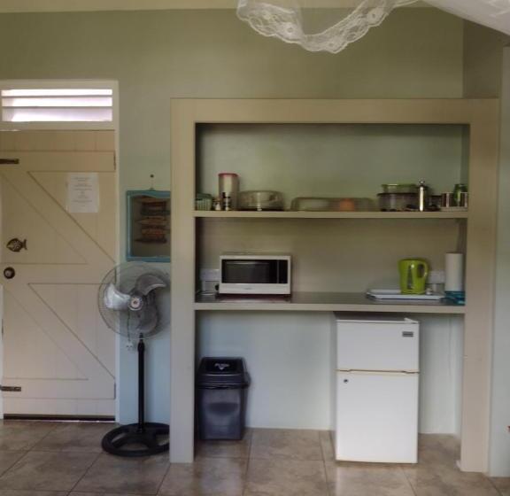 اتاق استاندارد, Calibishie Sandbar