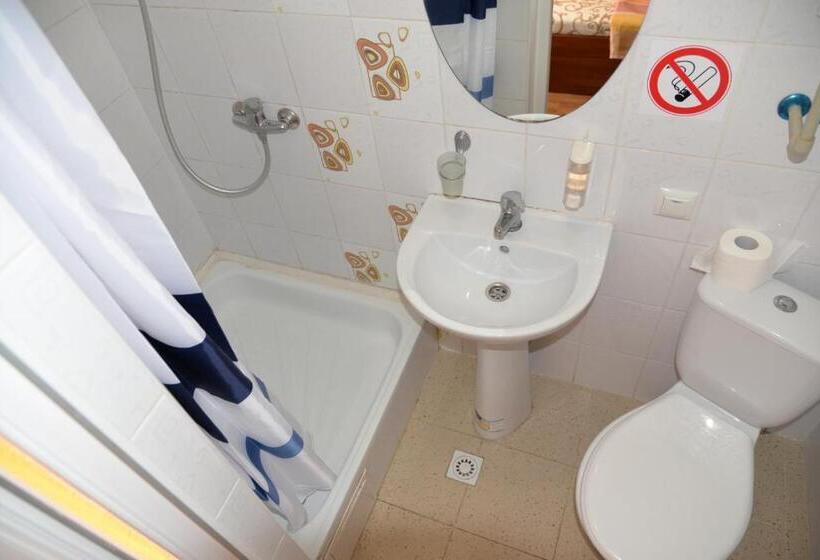 Superior-huone, Domik Na Fontane