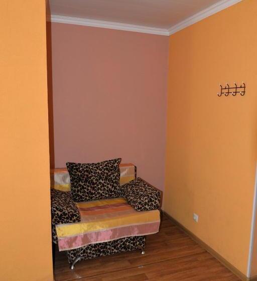 Superior-huone, Domik Na Fontane