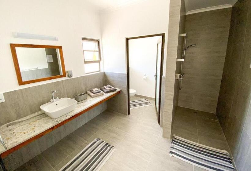 Comfort Værelse, Otjohotozu Guestfarm